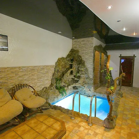 Desatka Hotel *