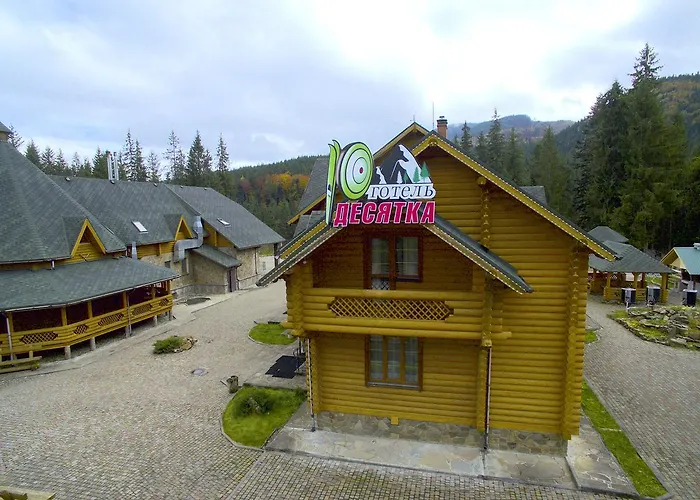 Desatka Hotel *